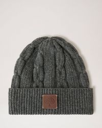 cable-knit-beanie