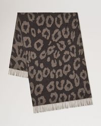 leopard-merino-wool-scarf