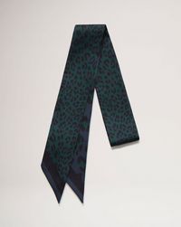 leopard-skinny-scarf