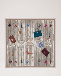 charms-&-chains-square