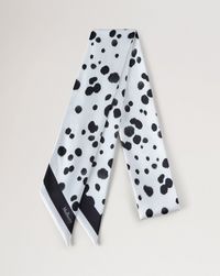 skinny-scarf---dalmatian