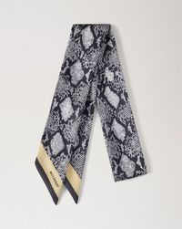 skinny-scarf---snake