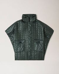 softie-quilted-hooded-cape