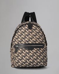zipped-backpack
