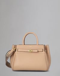 small-belted-bayswater